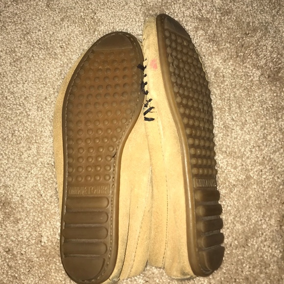 Minnetonka Moccasins - Picture 4 of 4